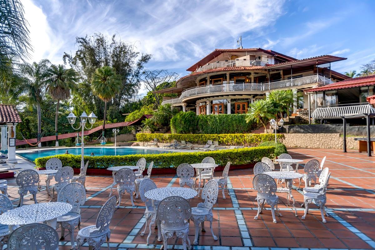 Martino Spa And Resort Animas  Exterior photo